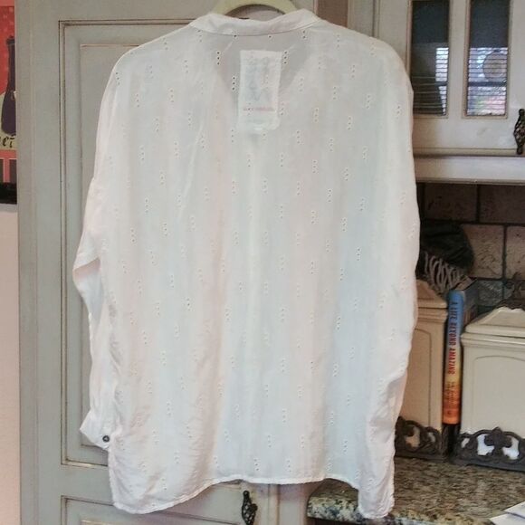 Johnny Was Eyelet Silk Long Sleeve Blouse - Picture 4 of 8